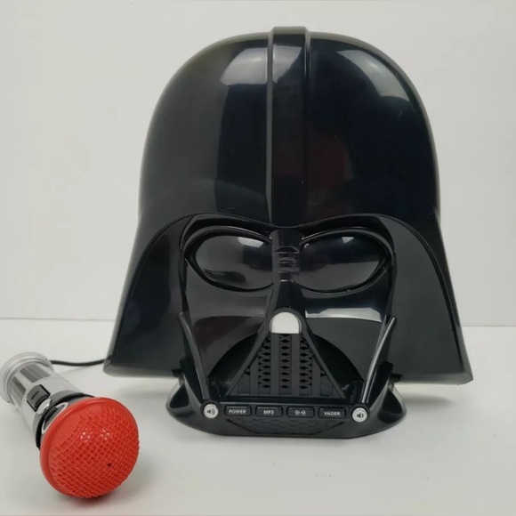 Star Wars Darth Vader Voice Changing Boombox speaker Connects to MP3 Player - Picture 2 of 8